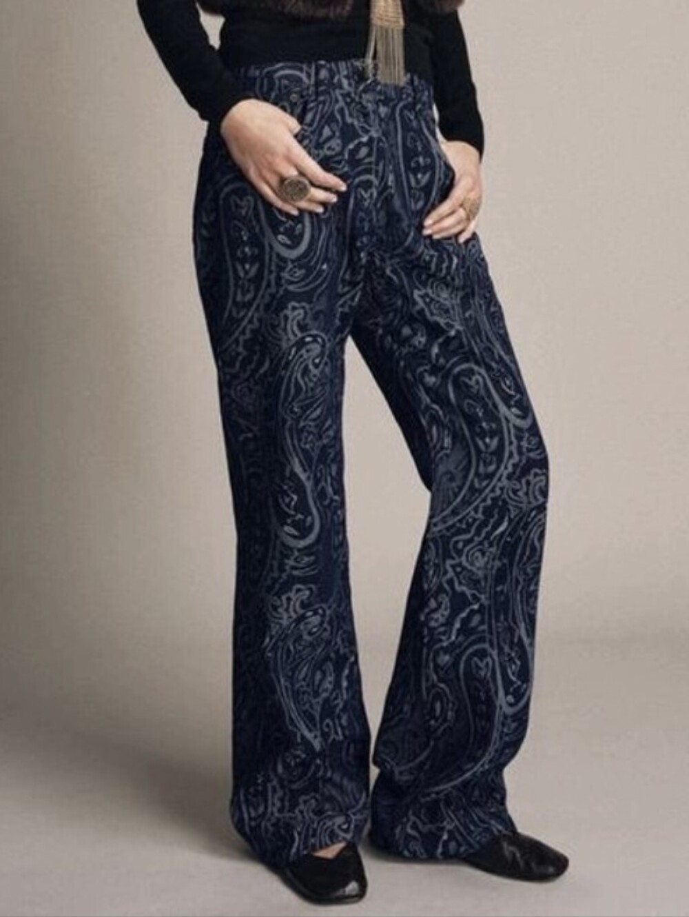 ZARA Size 8  JACQUARD JEANS, BLUE